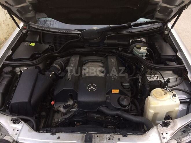 Mercedes E 240 1998, 233,000 km - 2.4 л - Bakı