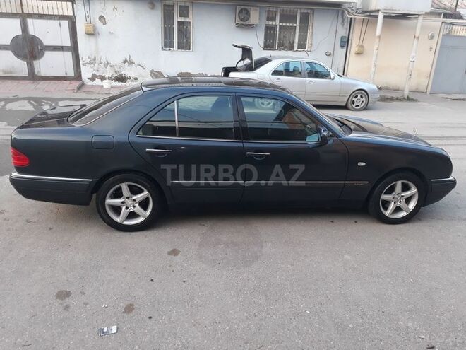 Mercedes E 230 1997, 239,000 km - 2.3 л - Bakı