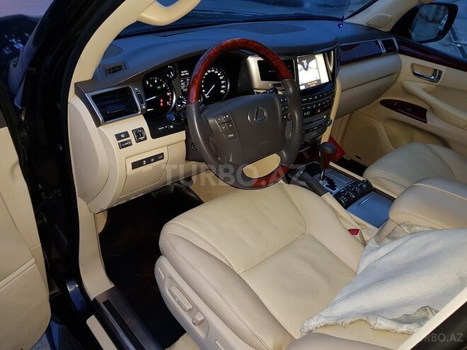 Lexus LX 570 2012, 80,000 km - 5.7 l - Bakı