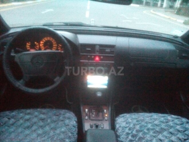 Mercedes C 200 2000, 365,000 km - 2.0 л - Sumqayıt