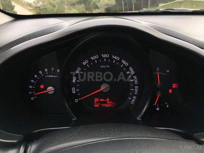 Kia Sportage 2010, 173,807 km - 2.0 l - Bakı