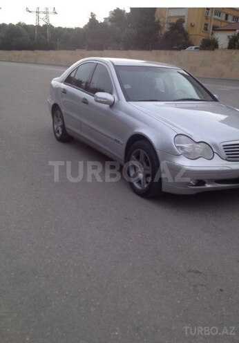 Mercedes C 200 2001, 261,000 km - 2.0 l - Bakı