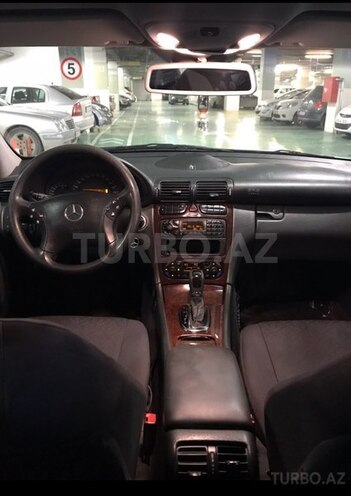 Mercedes C 200 2001, 261,000 km - 2.0 l - Bakı