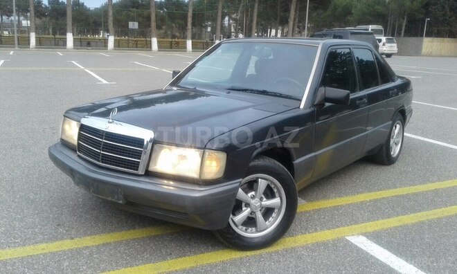 Mercedes 190 1992, 318,000 km - 2.0 л - Sumqayıt