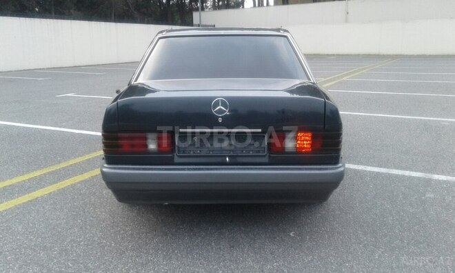Mercedes 190 1992, 318,000 km - 2.0 л - Sumqayıt