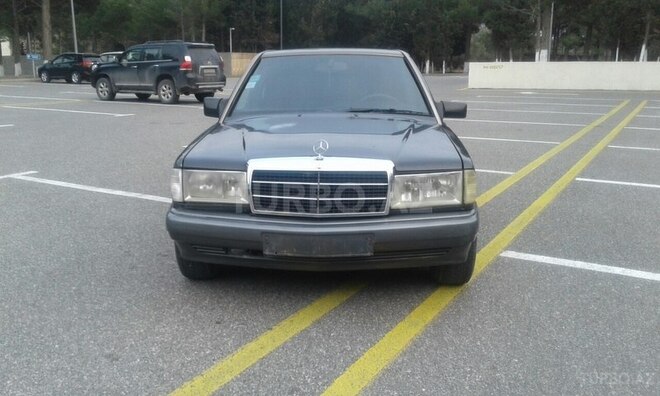 Mercedes 190 1992, 318,000 km - 2.0 л - Sumqayıt