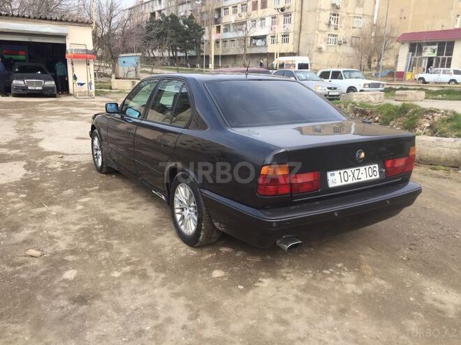 BMW 520 1994, 321,500 km - 2.0 l - Sumqayıt