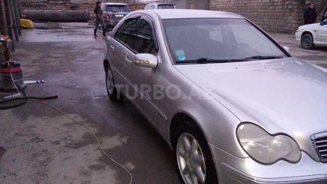 Mercedes C 240 2000, 274,000 km - 2.6 л - Bakı