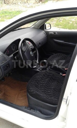 Skoda Fabia 2008, 245,000 km - 1.4 l - Bakı