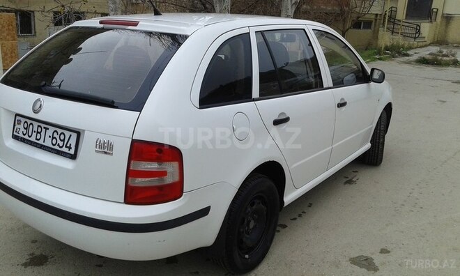 Skoda Fabia 2008, 245,000 km - 1.4 l - Bakı