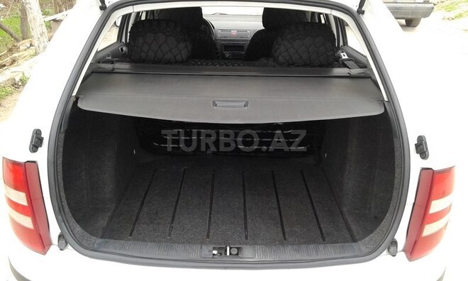 Skoda Fabia 2008, 245,000 km - 1.4 l - Bakı