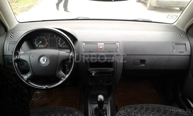 Skoda Fabia 2008, 245,000 km - 1.4 l - Bakı