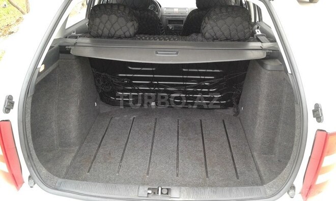Skoda Fabia 2008, 245,000 km - 1.4 l - Bakı