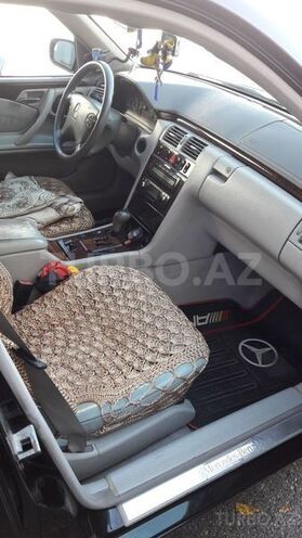 Mercedes E 320 1999, 222,345 km - 0.4 л - Bakı