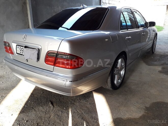 Mercedes E 240 2000, 280,100 km - 2.6 l - Gəncə