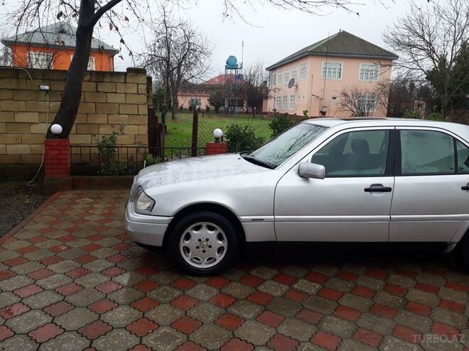 Mercedes C 180 1995, 853,571 km - 1.8 л - Masallı
