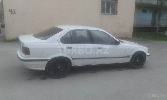 BMW 318 1996, 310,000 km - 0.2 l - Sumqayıt