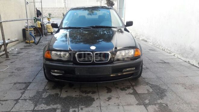BMW 318 1999, 290,853 km - 1.9 l - Bakı