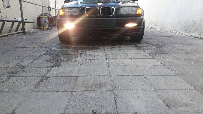 BMW 318 1999, 290,853 km - 1.9 l - Bakı