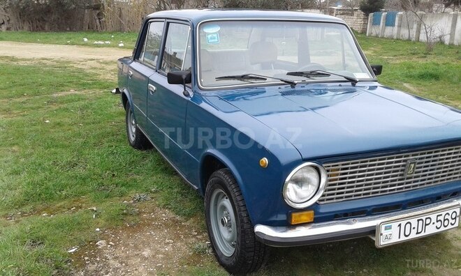 LADA (VAZ) 21011 1975, 406,810 km - 1.3 l - Bakı