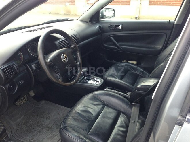 Volkswagen Passat 2002, 195,000 km - 1.8 l - Sumqayıt