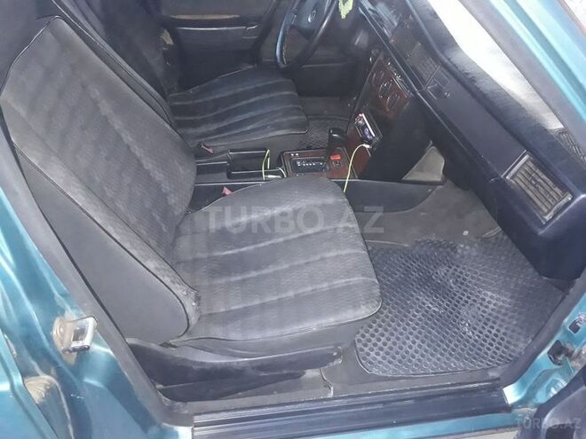 Mercedes 190 1991, 226,650 km - 2.0 л - Salyan