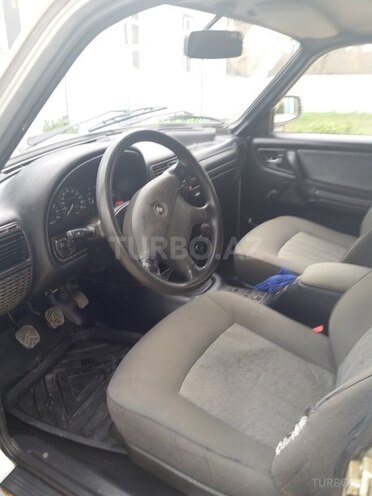 GAZ 31105 2004, 190 km - 2.3 l - Bərdə
