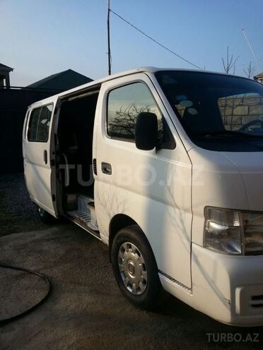 Nissan Urvan 2005, 170,638 km - 3.2 л - Sumqayıt