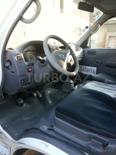 Nissan Urvan 2005, 170,638 km - 3.2 л - Sumqayıt