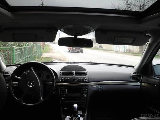 Mercedes E 270 2002, 480,000 km - 2.7 l - Sabirabad