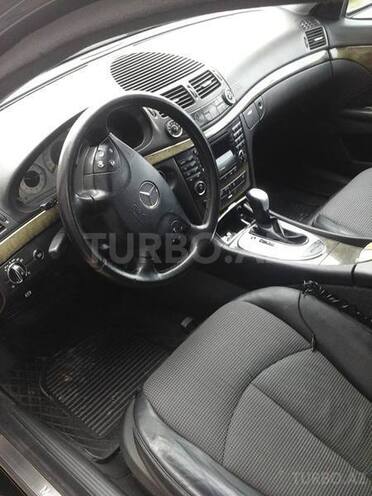 Mercedes E 270 2002, 480,000 km - 2.7 l - Sabirabad