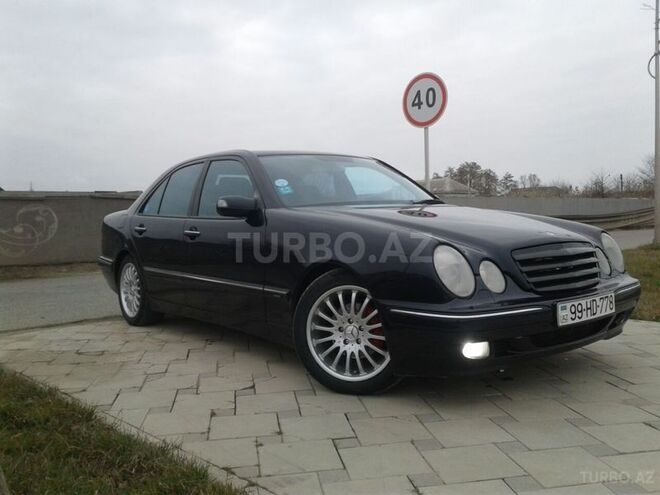 Mercedes E 220 2000, 330,000 km - 2.2 l - Astara