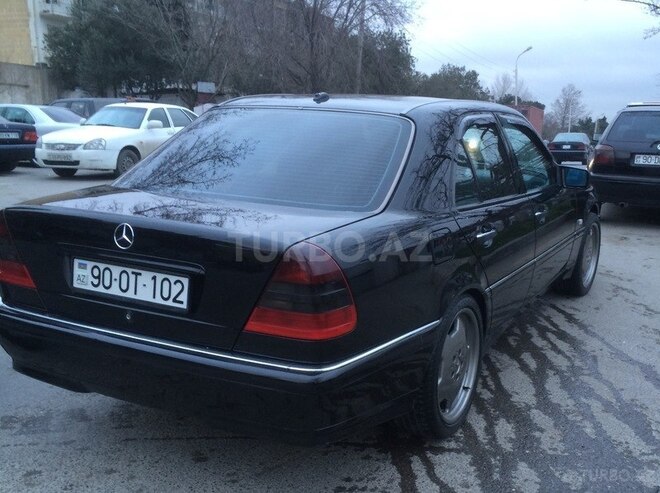 Mercedes C 280 1998, 268,000 km - 2.8 l - Bakı