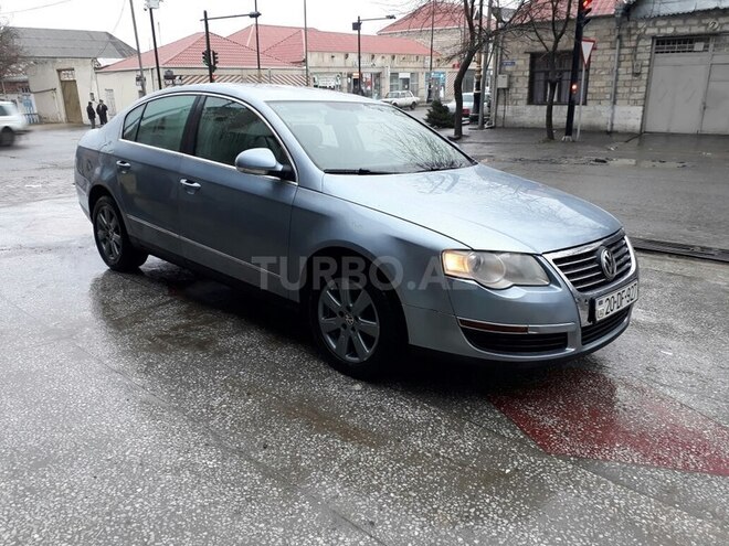 Volkswagen Passat 2005, 221,475 km - 2.0 l - Gəncə