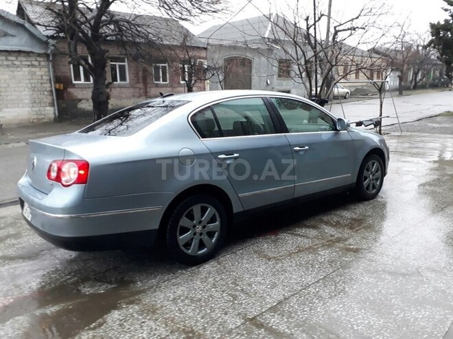 Volkswagen Passat 2005, 221,475 km - 2.0 l - Gəncə