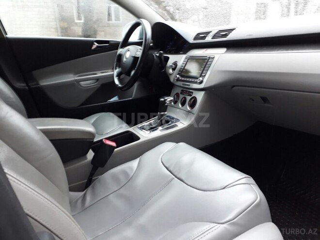 Volkswagen Passat 2005, 221,475 km - 2.0 l - Gəncə