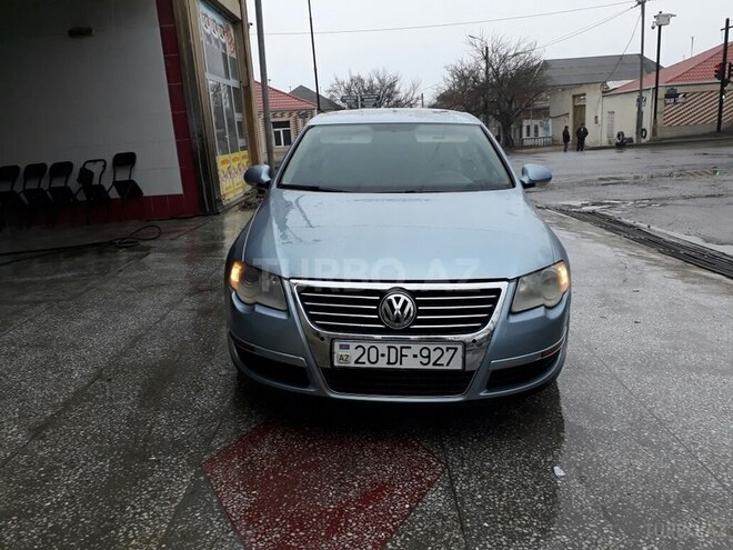 Volkswagen Passat 2005, 221,475 km - 2.0 l - Gəncə