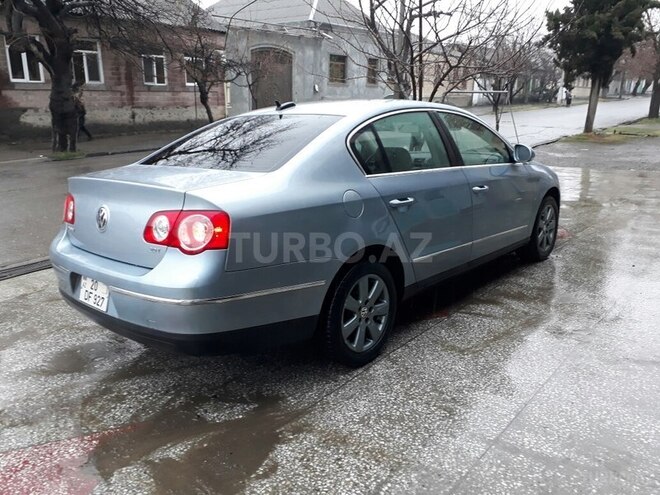Volkswagen Passat 2005, 221,475 km - 2.0 l - Gəncə