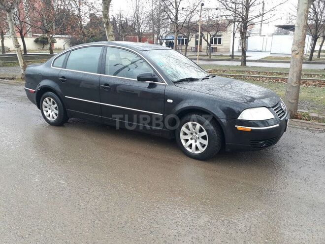 Volkswagen Passat 2000, 221,452 km - 1.8 l - Gəncə