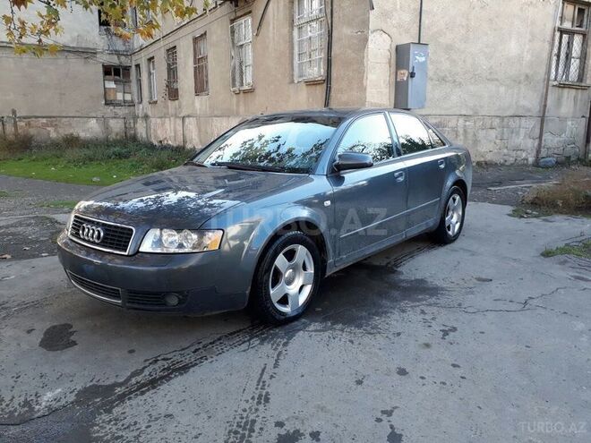 Audi A4 2002, 223,985 km - 1.8 l - Gəncə
