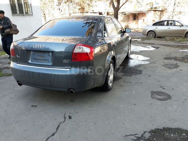 Audi A4 2002, 223,985 km - 1.8 l - Gəncə