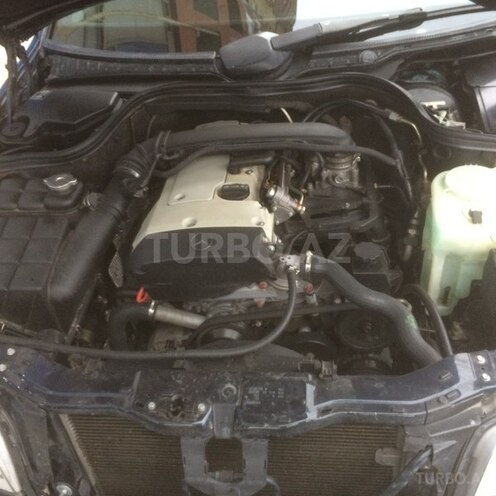 Mercedes C 200 2000, 184,000 km - 2.0 l - Bakı