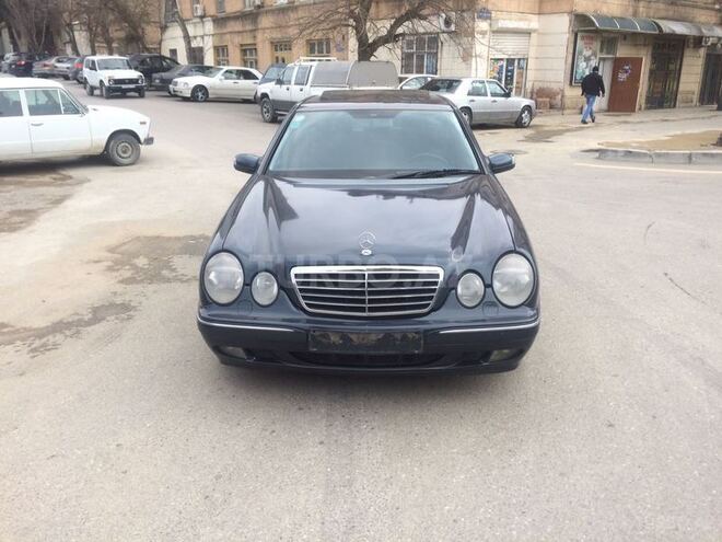 Mercedes E 240 2000, 22,500 km - 0.3 l - Bakı