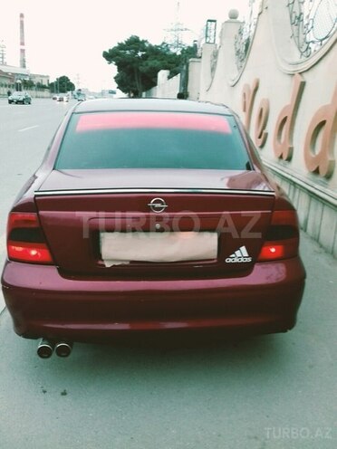 Opel Vectra 1999, 137,000 km - 1.6 l - Bakı