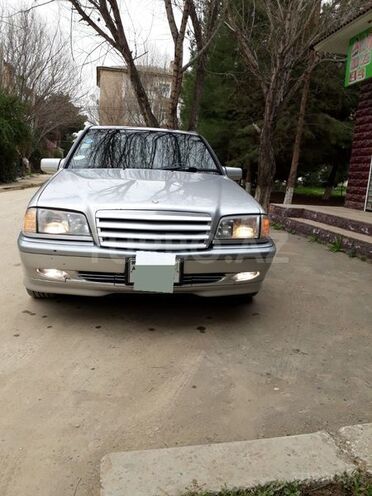 Mercedes C 200 1998, 312,456 km - 2.0 л - Şirvan