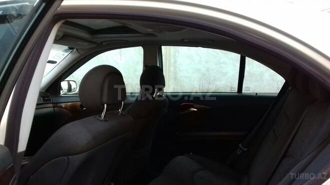 Mercedes E 220 2003, 365,800 km - 2.2 л - Bakı