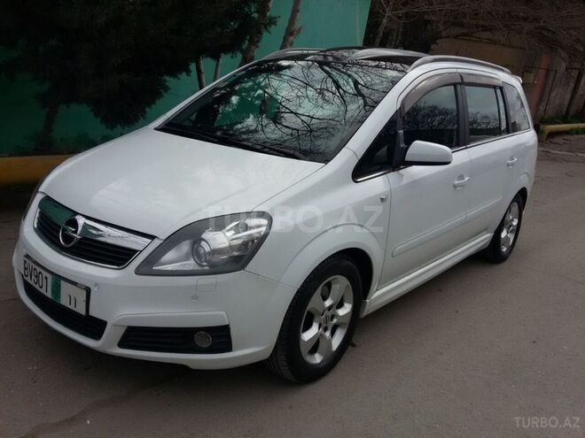 Opel Zafira 2005, 185,000 km - 2.2 л - Bakı