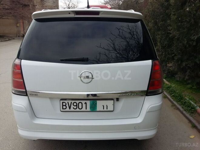 Opel Zafira 2005, 185,000 km - 2.2 л - Bakı