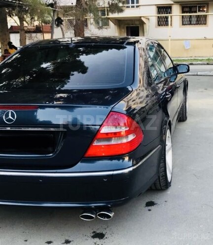 Mercedes E 320 2004, 283,000 km - 3.2 l - Bakı