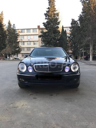 Mercedes E 320 2004, 283,000 km - 3.2 l - Bakı